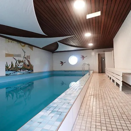 Am Schwimmbad Auf Dem Ostsee-ferienhof