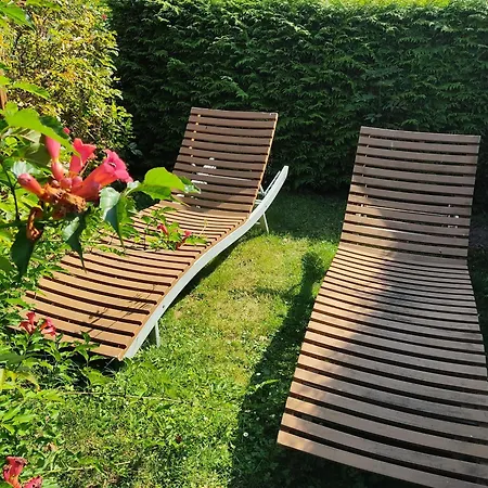 Am Schwimmbad Auf Dem Ostsee-ferienhof * Schwienkuhl